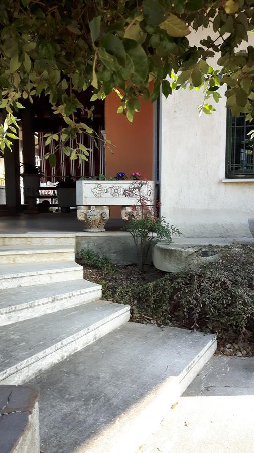 קאסטנדולו Hotel Armida מראה חיצוני תמונה