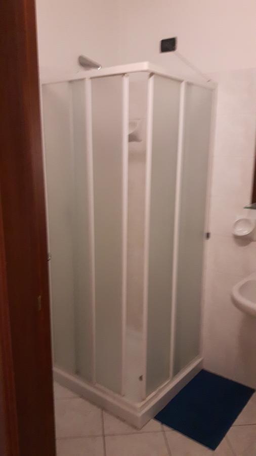 קאסטנדולו Hotel Armida מראה חיצוני תמונה