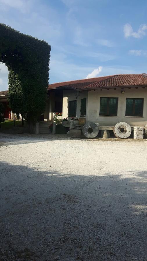 קאסטנדולו Hotel Armida מראה חיצוני תמונה