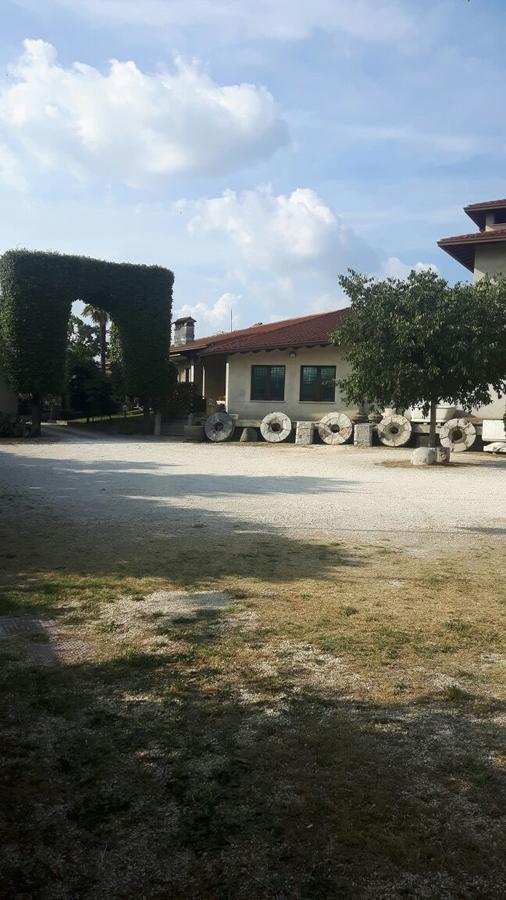 קאסטנדולו Hotel Armida מראה חיצוני תמונה